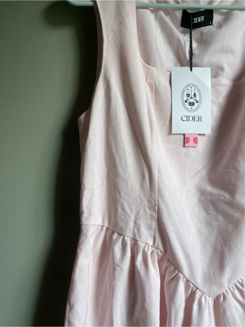 Cider Light Pink Sleeveless Flared Midi Dress - Picture 2 of 6